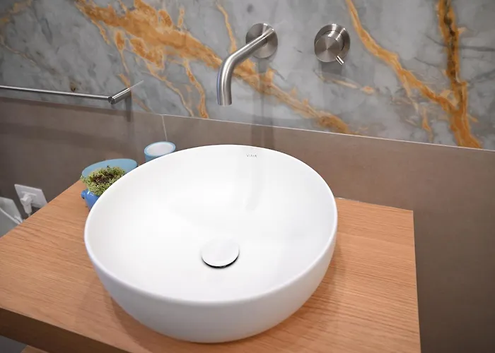 Dimora Minelli モノーポリ